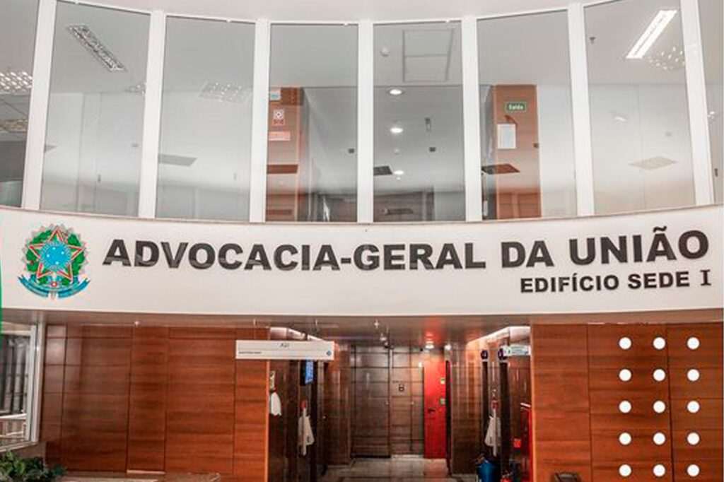 fachada com o nome: ADVOCACIA GERAL DA UNIÃO